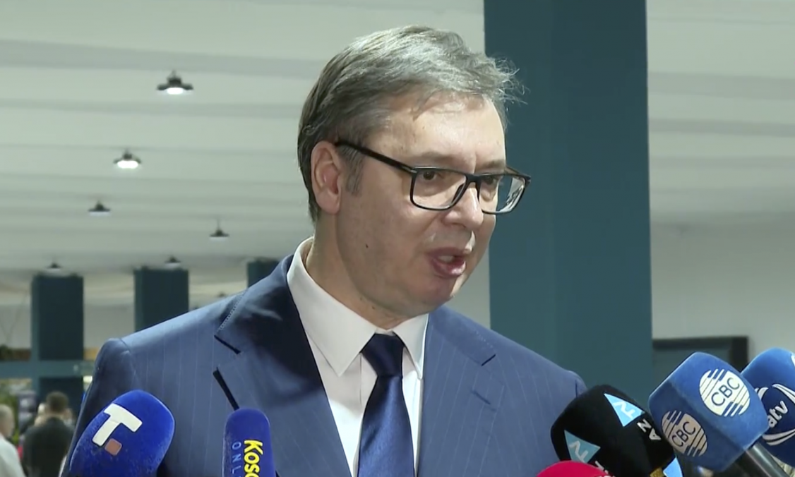 PREDSEDNIK O LAŽIMA OPOZICIJE! Ne možete narodu da kažete Vučić nije zapalio sveću