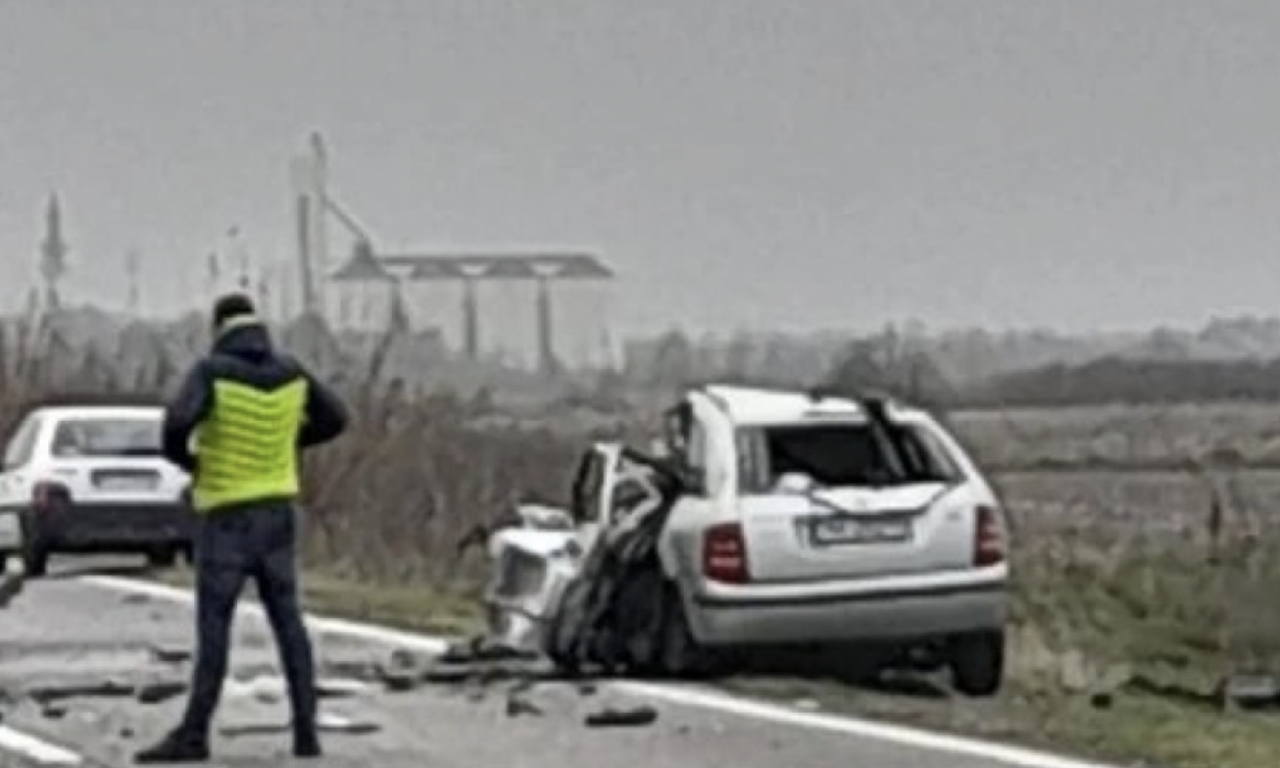 SAHRANA OCA I SINA(2) ISTI DAN, ALI NE NA ISTOM MESTU Detalj sa umrlice poginulih kod Vršca budi sumnju (FOTO)