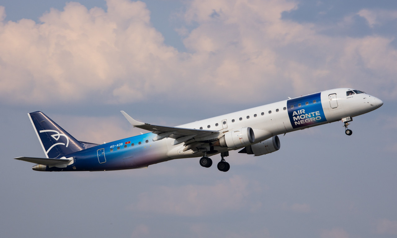 POTPUNI KOLAPS NA AERODROMU ZBOG MAGLE: Otkazani letovi, nije se moglo ni u Beograd!