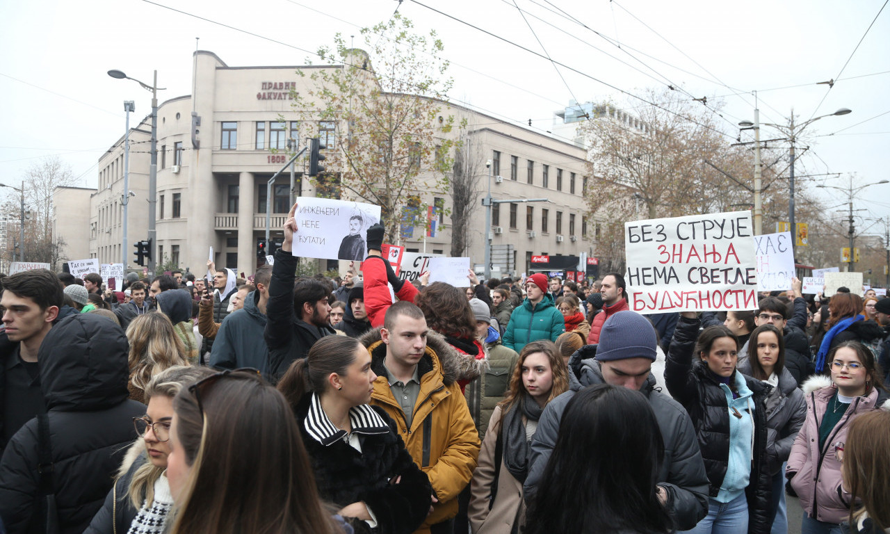 I DANAS PROTESTI I BLOKADE Verbalni obračuni u Beogradu, zahtevi studenata ispunjeni (FOTO)