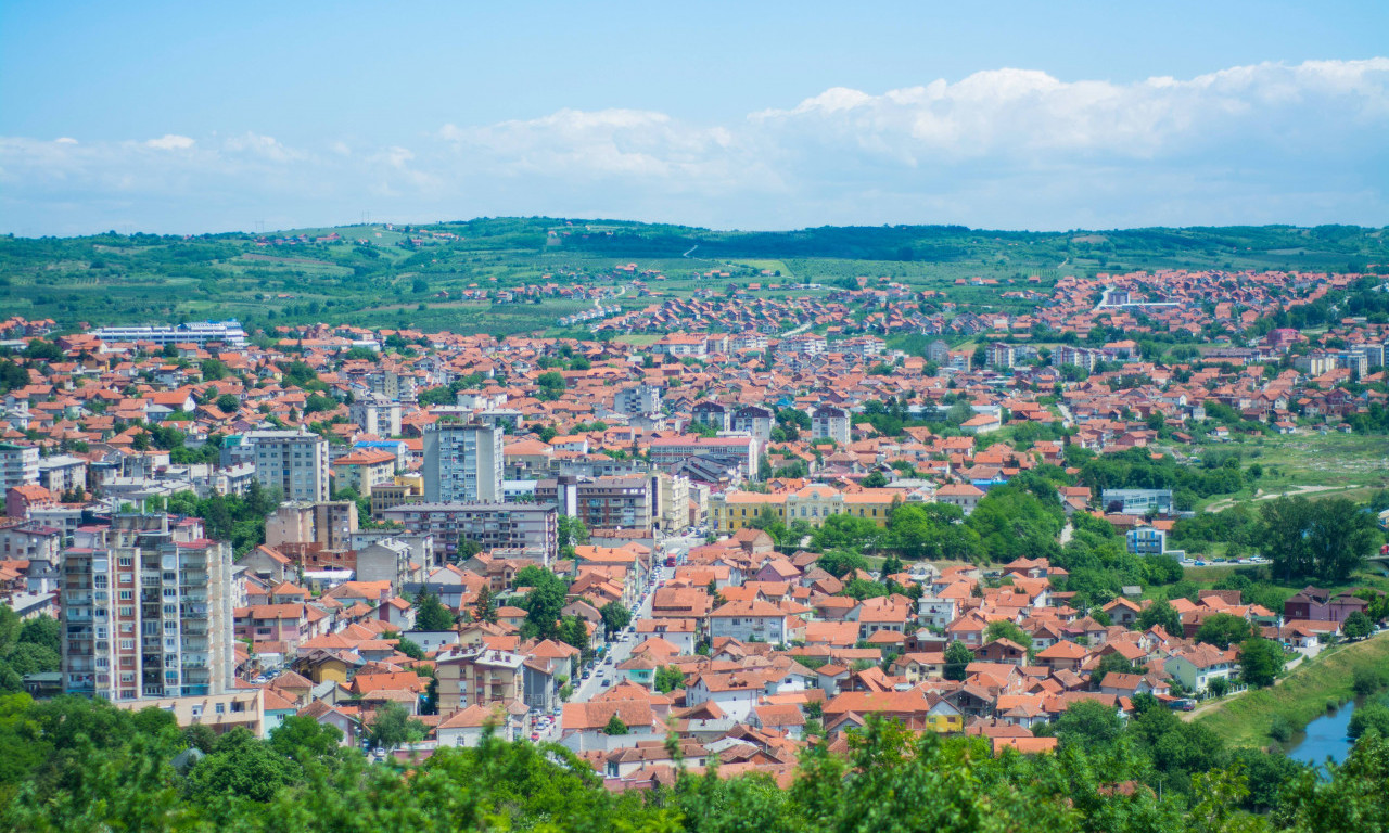 TAČNO U 10 ODJEKIVAĆE SIRENE ZA UZBUNU! MUP ima važno saopštenje za građane