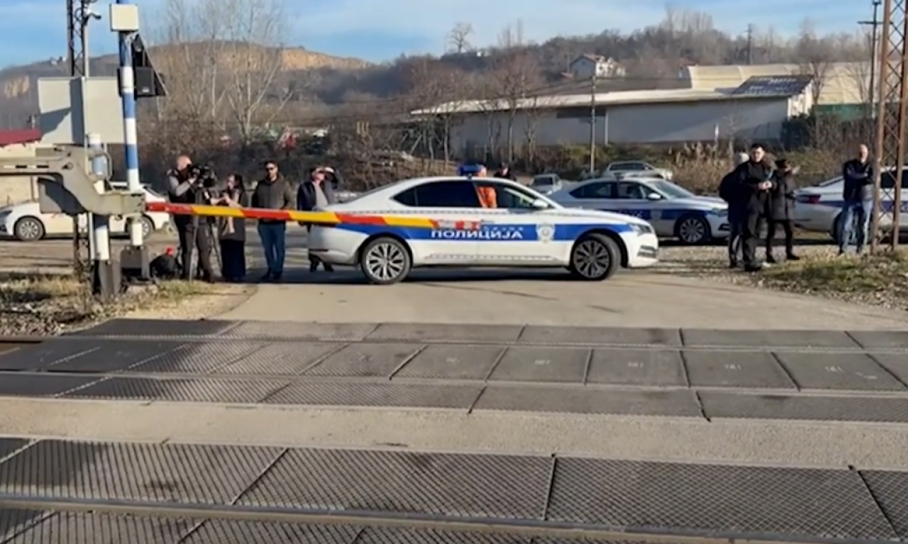 VOZ NALETEO NA AUTOMOBIL U LOZNICI Vozač napravio zastrašujuću grešku