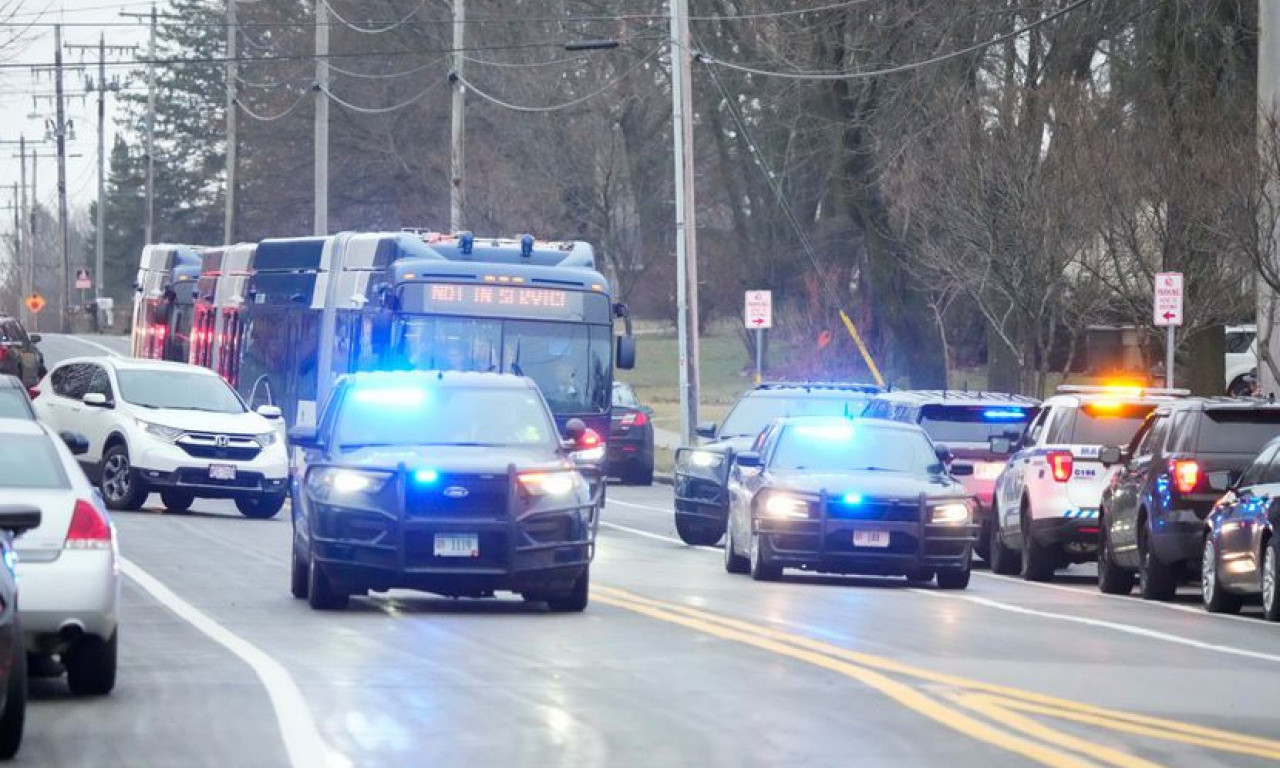 SCENARIO POPUT RIBNIKARA PONOVLJEN U VERSKOJ ŠKOLI Identifikovana devojčica koja je ubila nastavnika i učenika! (FOTO)