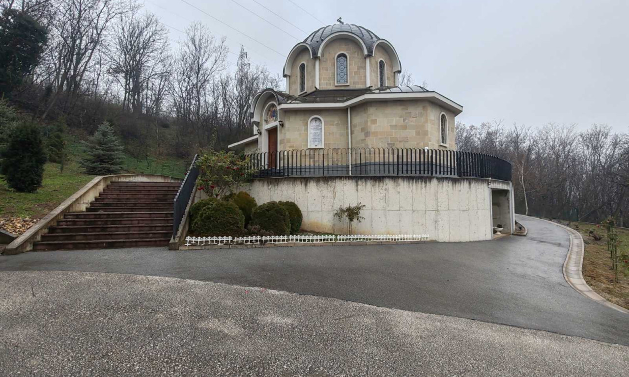 ČUDA SVETOG HRISTOFORA Svetac koji je nosio Hrista na ramenima, danas pomaže ljudima kod Obrenovca (FOTO)