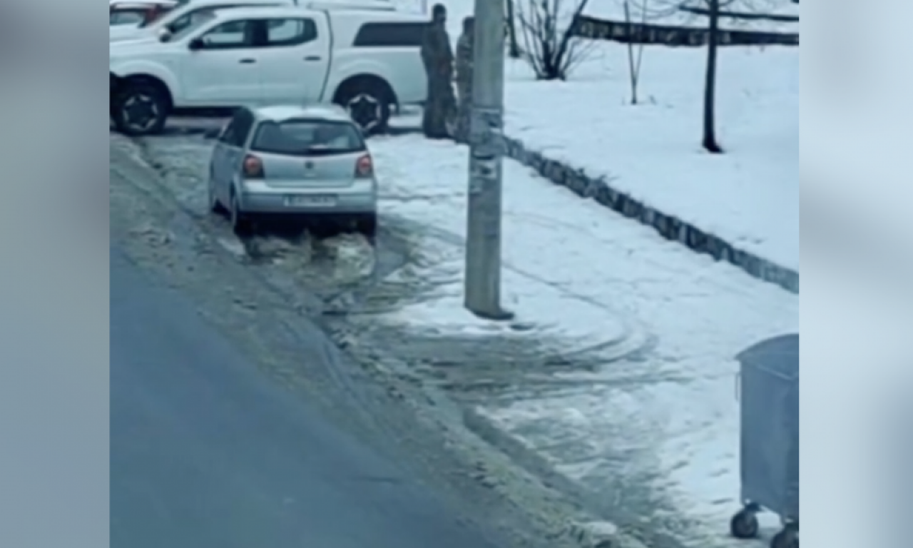 ŽESTOK OKRŠAJ NATO VOJNIKA I SRPSKE DECE NA KOSOVU Snimak iz Leposavića šokirao sve (FOTO)