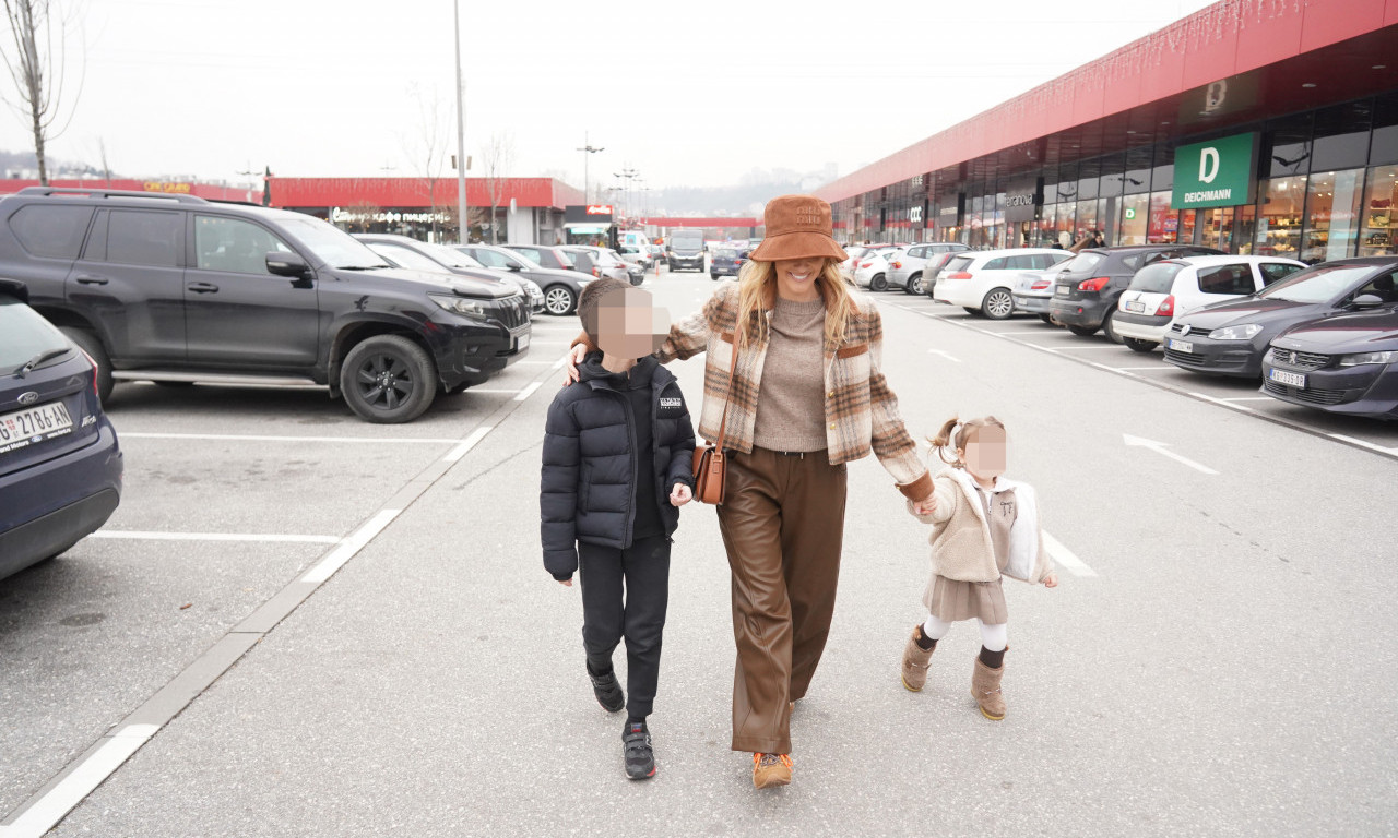 PEVAJU NA ZLATIBORU ZA DOČEK NOVE GODINE: Bane Mojićević i Jelena Kostov o deci, praznicima i darivanju (VIDEO)