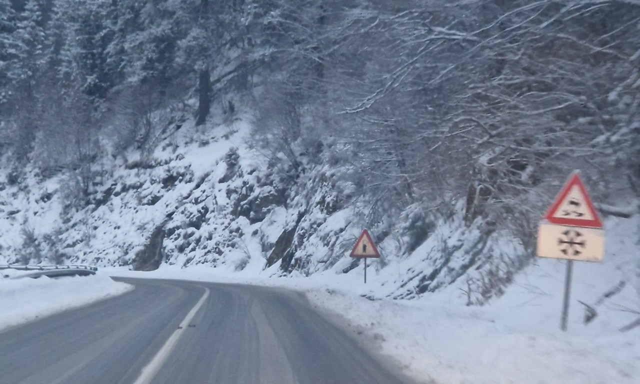 SNEG OPET NAPRAVIO HAOS NA ZLATIBORU Putari čitavu noć bili na terenu - evo kakva je situacija