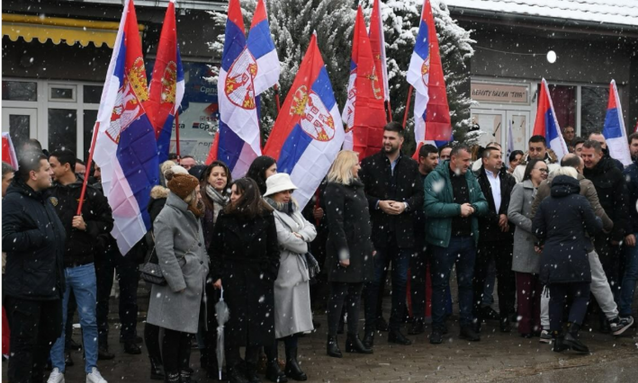 SRPSKA LISTA POČELA PREDIZBORNU KAMPANJU IZ RANILUGA Elek: Oni su bedem opstanka Srba na KiM