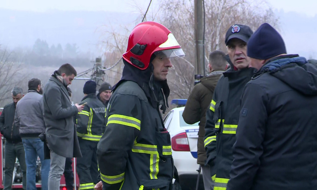 MUP SAOPŠTIO DETALJE POŽARA U BARAJEVU Požar gasilo 32 vatrogasca! Veliki deo Doma za stare uništen