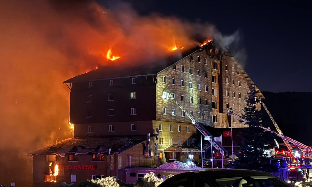 STRAVIČAN POŽAR U SKI CENTRU Poginulo desetoro, vatra gutala sve pred sobom, ljudi panično iskakali kroz prozor hotela