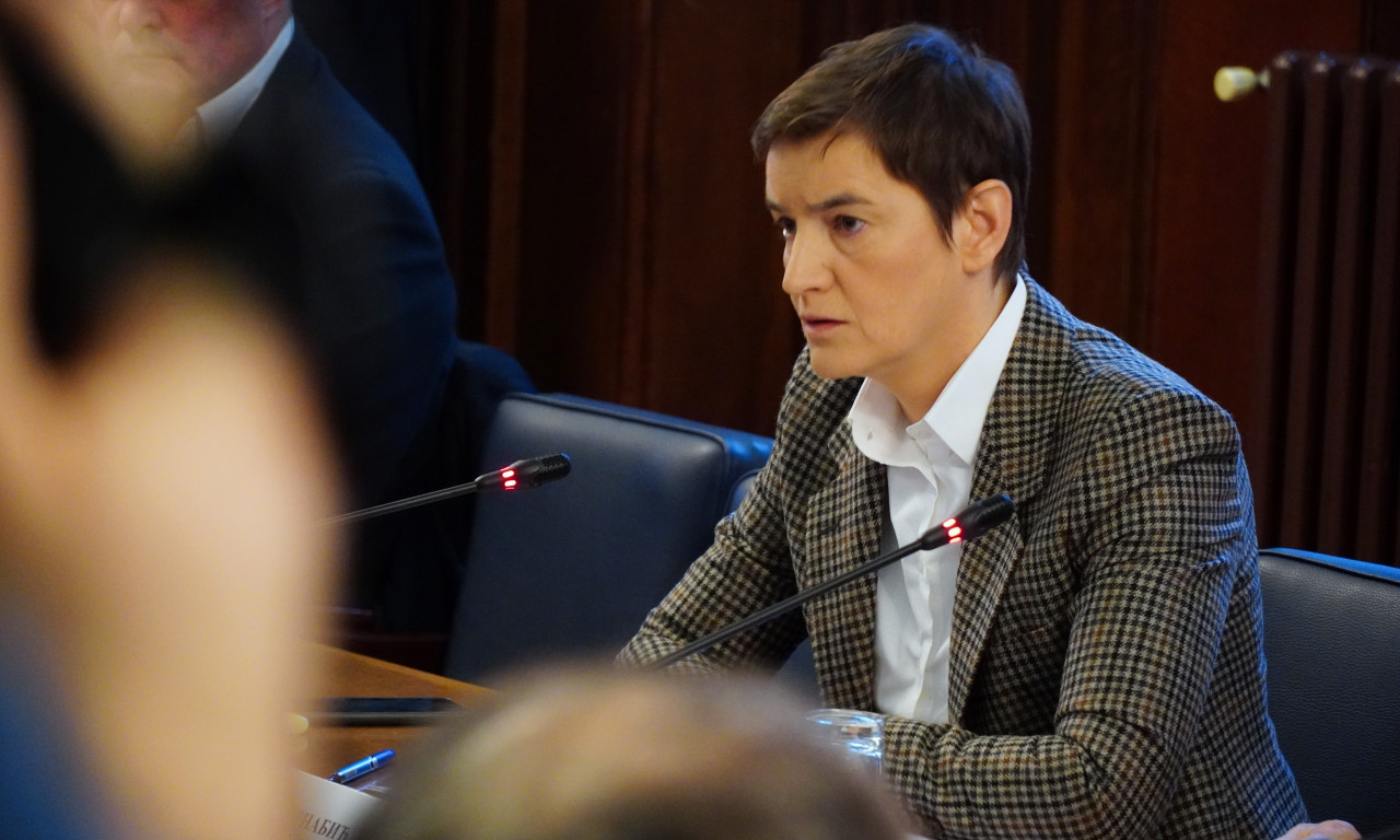 STUDENTI U BLOKADI U VELIKOM PROBLEMU Brnabić: "Ako ne ispune uslov za godinu gube stipendije!"