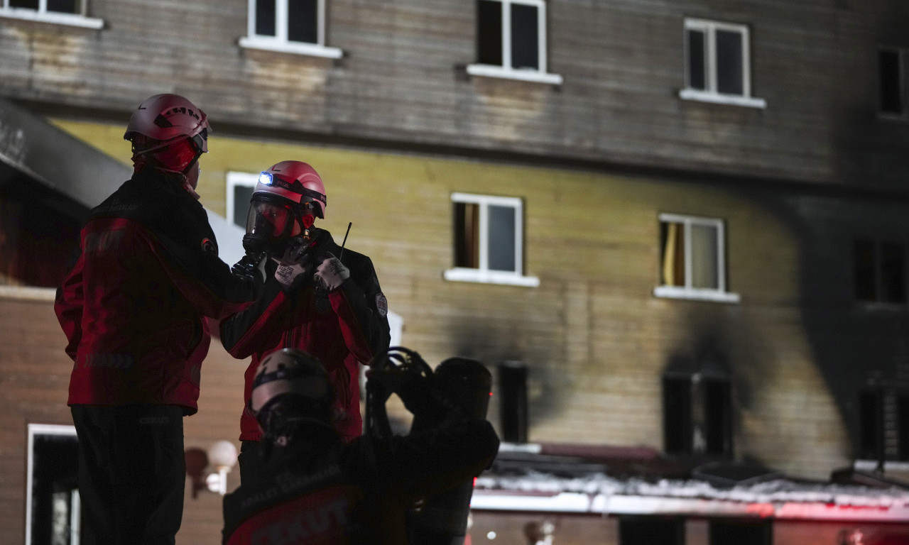 ZAPALIO SE MUŠKARAC U STANU: Evakuisani stanari zgrade!