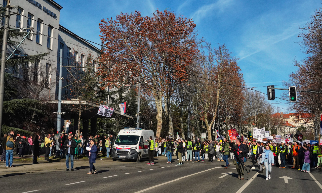 ŠTA SE TRENUTNO DEŠAVA NA AUTOKOMANDI? Obustavljen saobraćaj, studenti ovako počeli jednodnevni protest