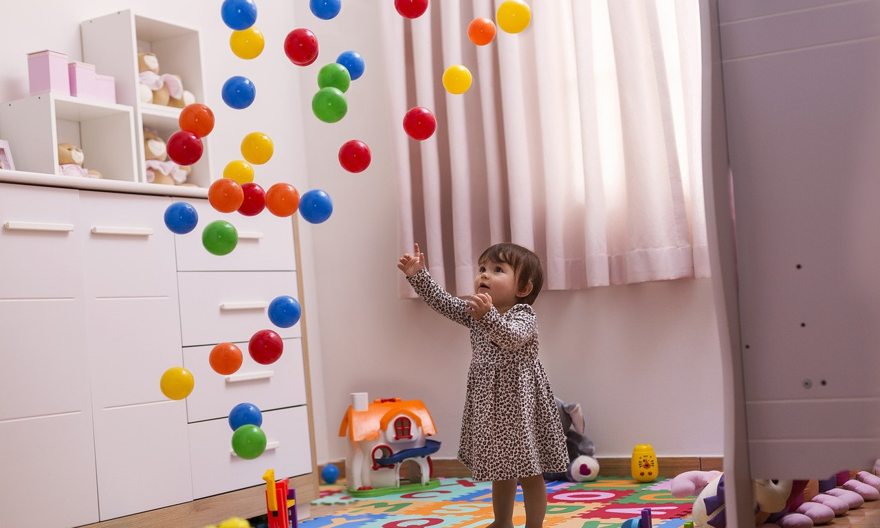 RODITELJI, OBRATITE PAŽNJU! Igračka koju deca obožavaju je jako štetna i povučena je sa tržišta (FOTO)