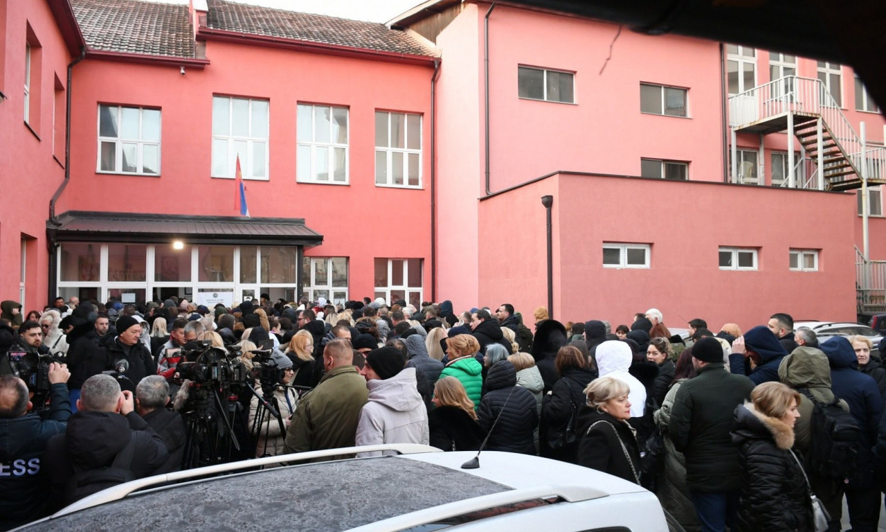 SLAVLJE SRPSKE LISTE Ori se Gračanica, Kosovska Mitrovica, ima nade za promene! "Izuzetna i teška pobeda!"(FOTO + VIDEO)