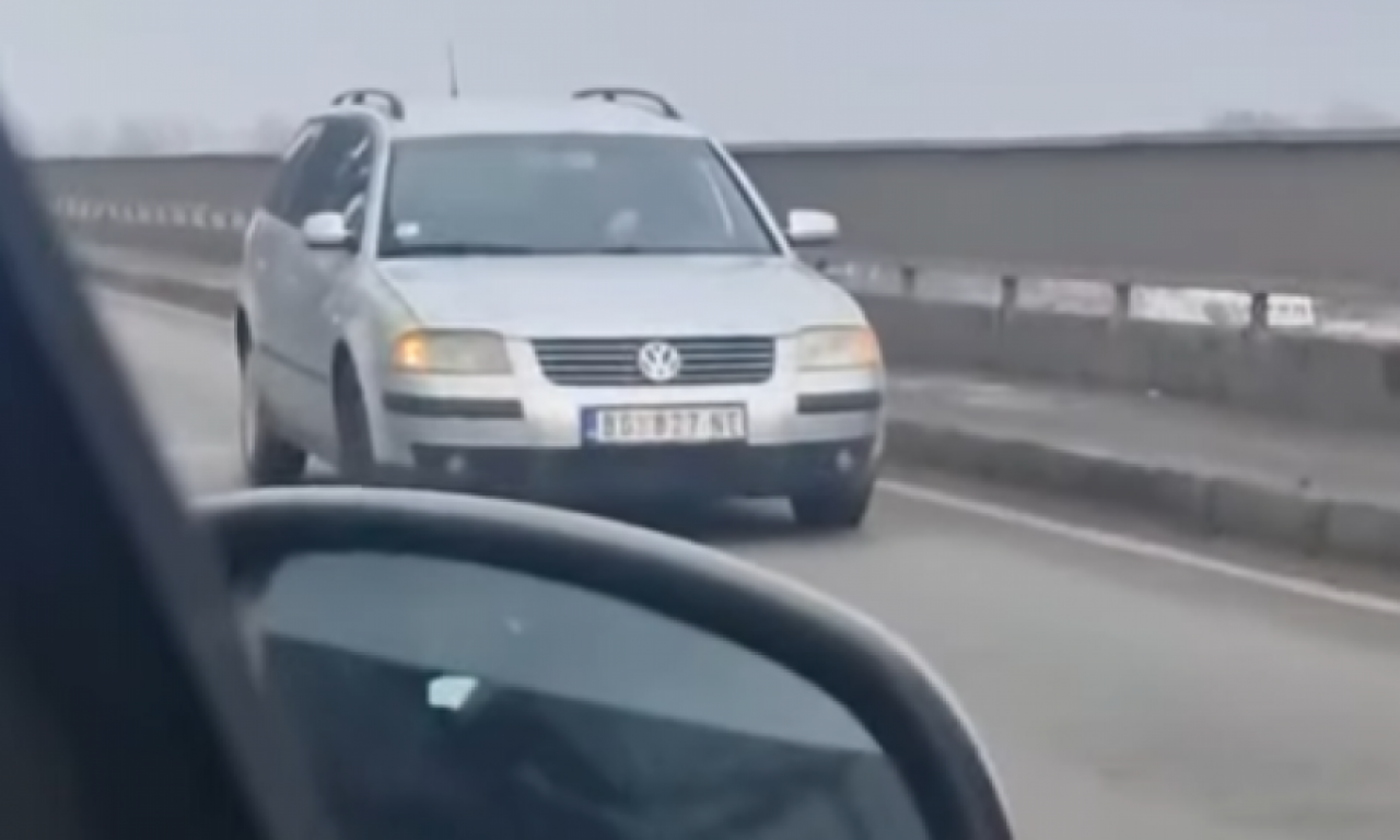 NA KRCATOM PANČEVCU VOZI U SUPROTNOM SMERU Vozač šokirao celu Srbiju! (VIDEO)