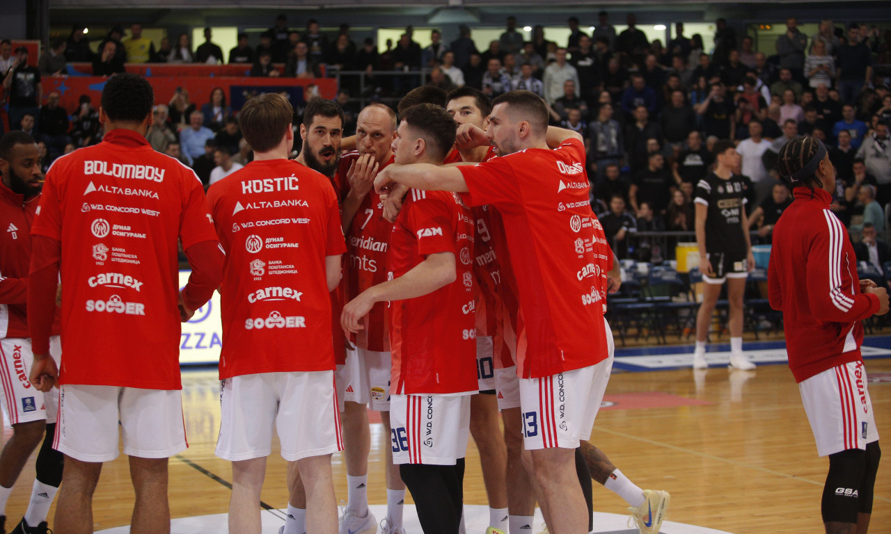 KOŠMARNO VEČE U ARENI: Crvena zvezda poražena od Olimpije!