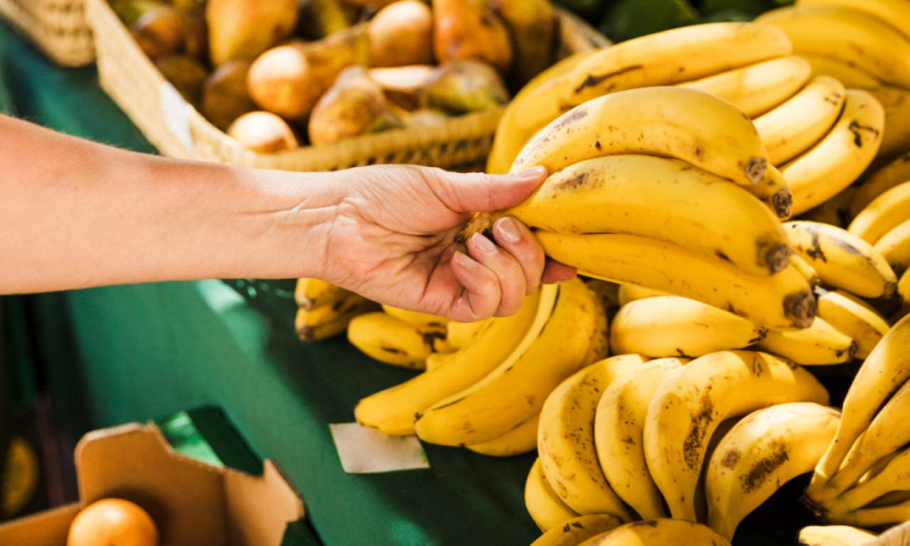 ČUVAJTE SE MOKRIH BANANA Evo zašto mogu biti opasne po zdravlje!