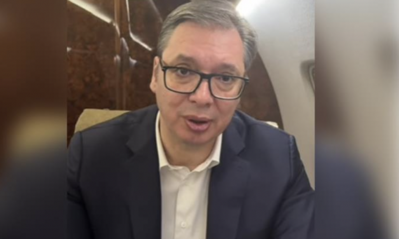 PRVO OGLAŠAVANJE VUČIĆA NAKON PRESUDE DODIKU Iz aviona poslao jasnu poruku! (VIDEO)