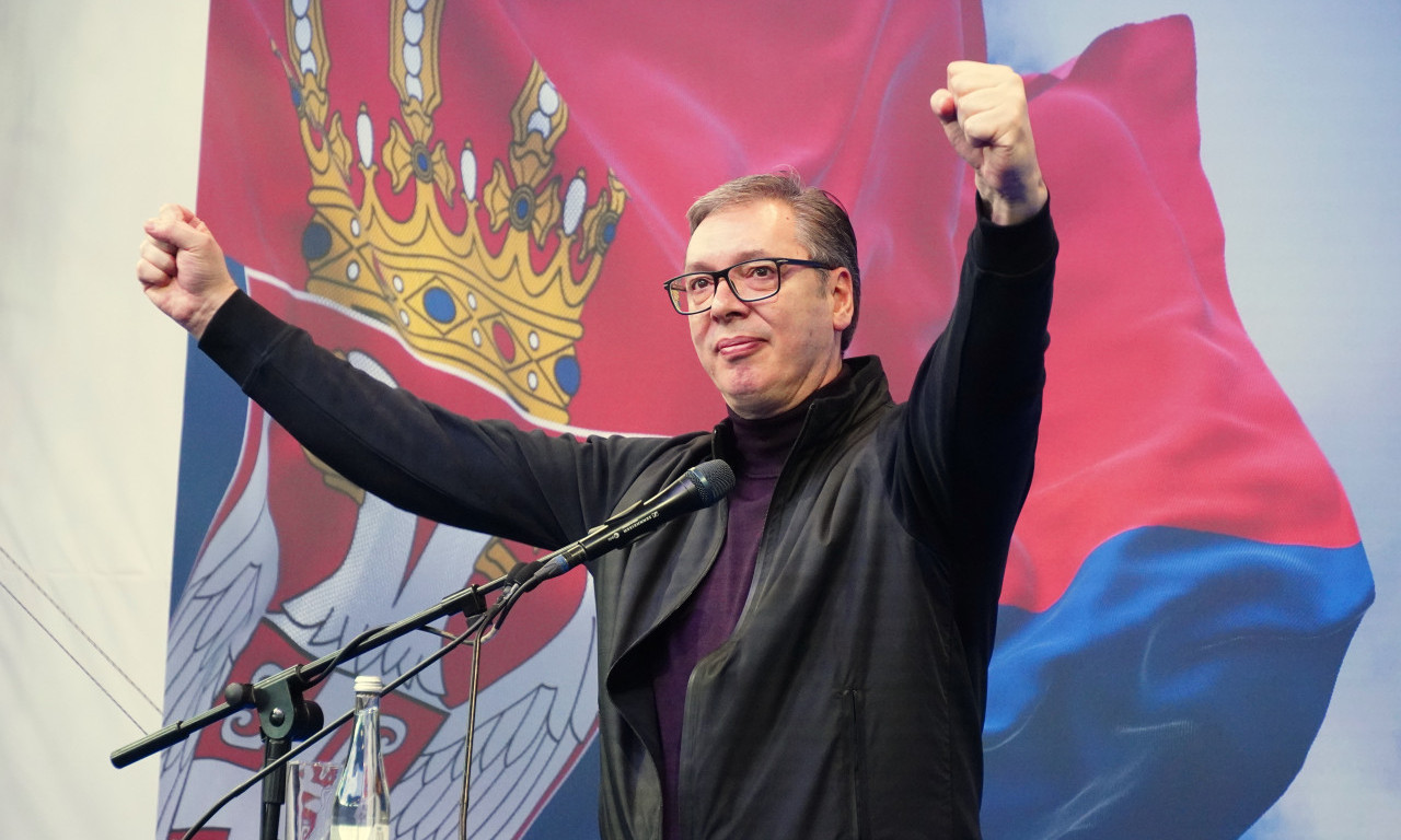 "NE PLAŠIMO SE VAŠE DREKE, NI BLOKADA..." Vučić objavio snimak iz naroda i poručio da pobeđuje pristojna Srbija