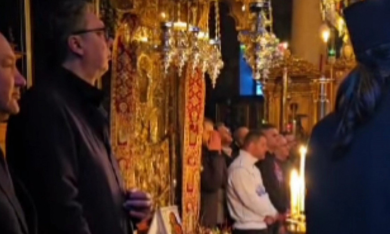 PREDSEDNIK VUČIĆ NA LITURGIJI: Poslao važnu poruku građanima!