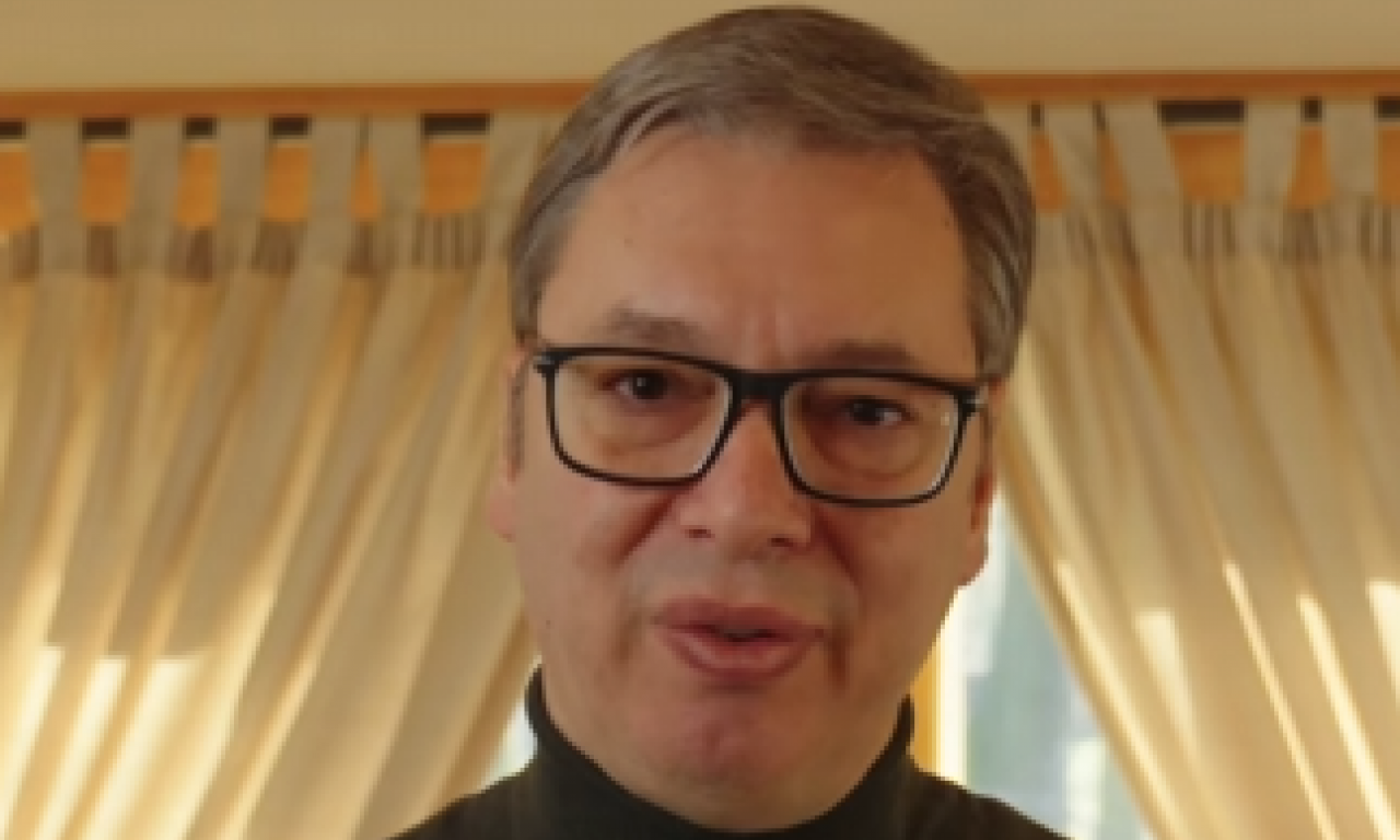 VUČIĆ ŽENAMA ZA OSMI MART POKLANJA SIGURNOST Svi bivši muževi - ovo se i vas tiče (VIDEO)