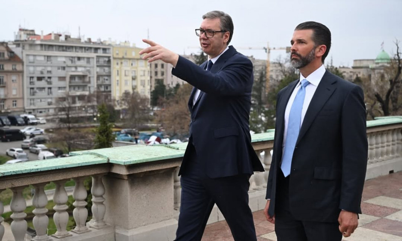 VUČIĆ IZVEO DONALDA TRAMPA MLAĐEG I POKAZAO MU BEOGRAD (FOTO)