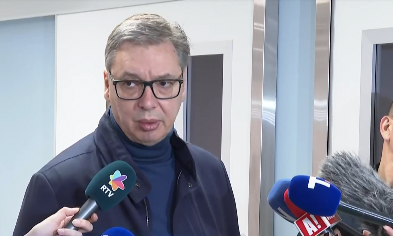 ILI ĆE BITI FORMIRANA VLADA PO VOLJI VEĆINE, ILI IDEMO NA IZBORE Poruka predsednika Vučića iz Brisela