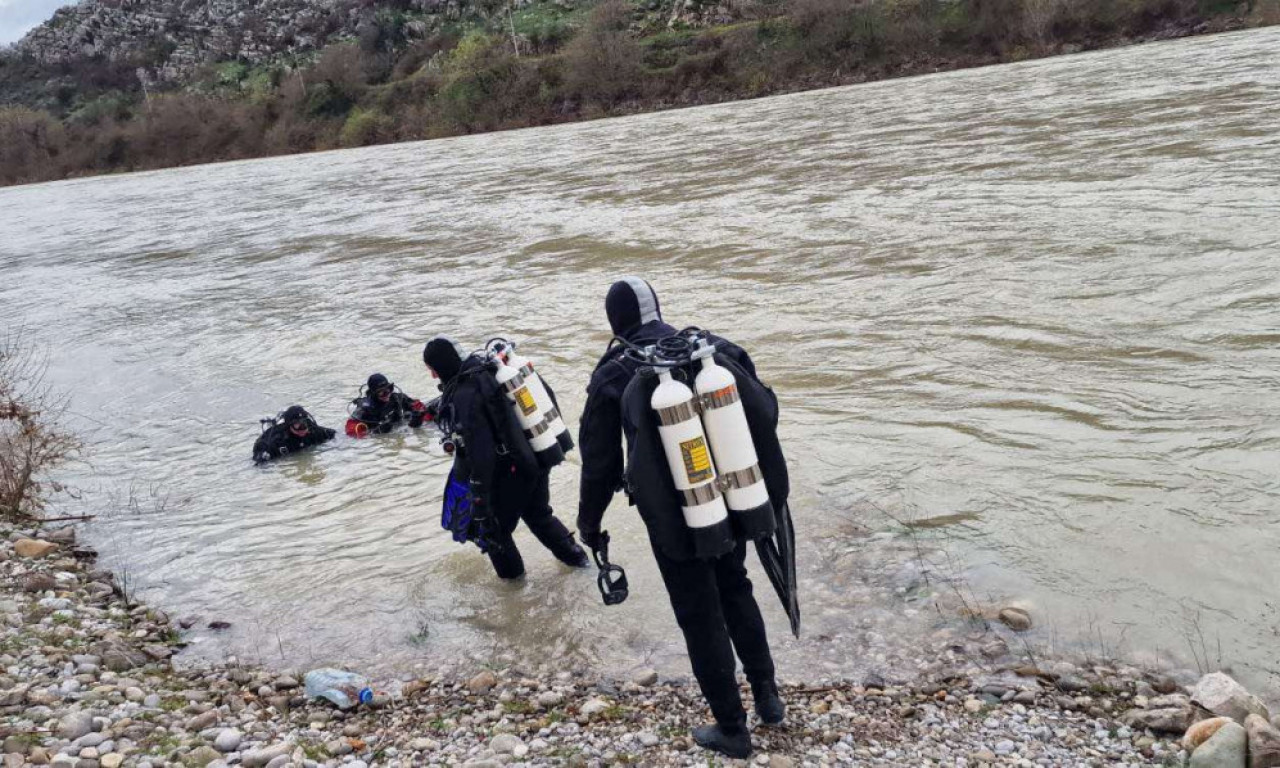 RONIOCI POTVRDILI Telo deteta nađeno kod Vukovačkog mosta! U pitanju je dečak koji je nestao sa majkom 11. marta