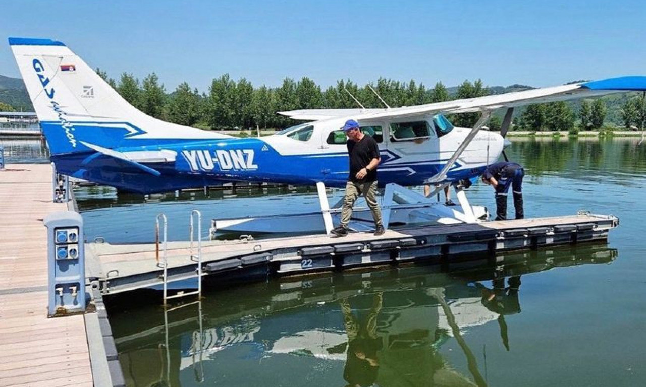 ŠTA SE ZAPRAVO DOGODILO NA SAVI: Oglasio se pilot hidro-aviona koji je imao nezgodu!