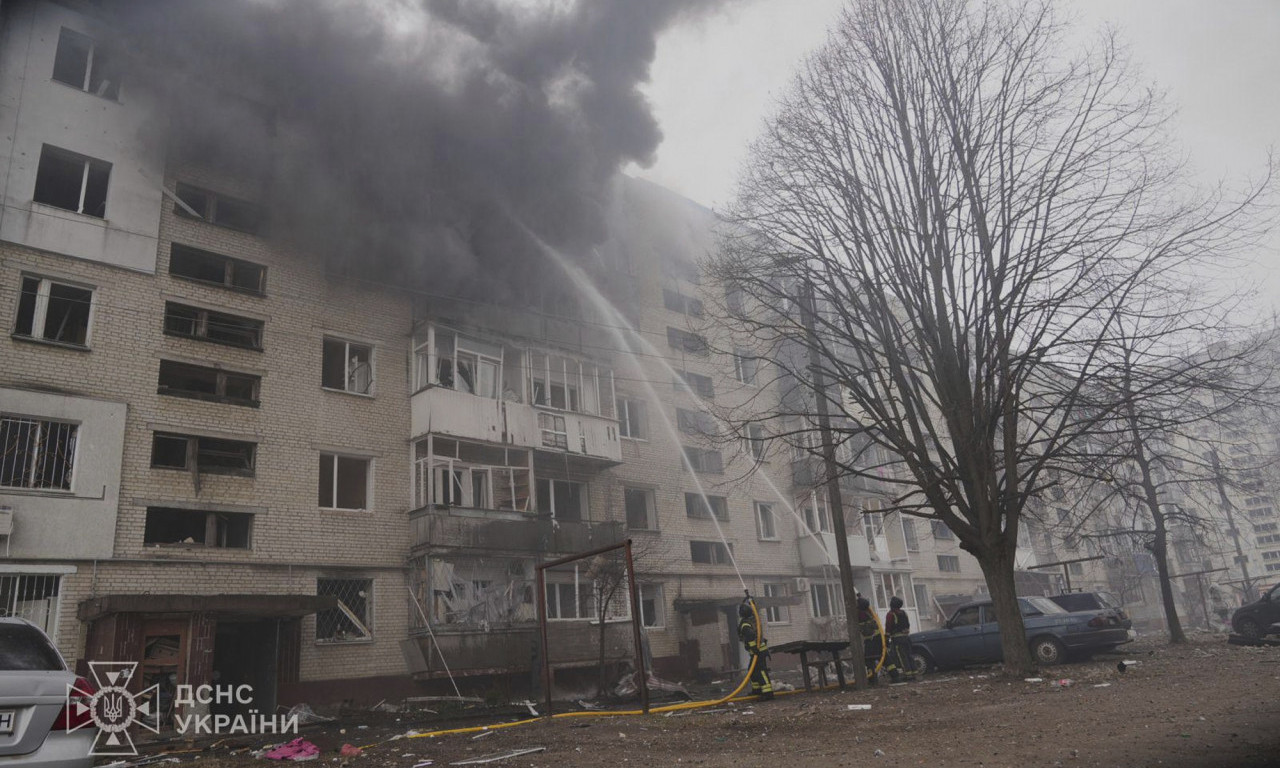 PORASTAO BROJ POVREĐENIH U RUSKOM NAPADU NA SUMI! Među njima je i 23 dece (FOTO)