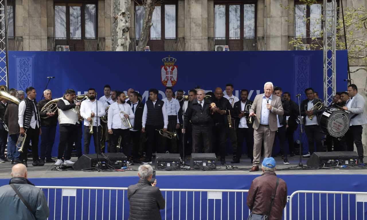 DRUGI DAN SABORA U BEOGRADU Kolone ka prestonici! Pogledajte šta se dešava širom Srbije (FOTO+VIDEO)